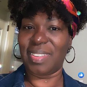 Meet your Posher, Vickie